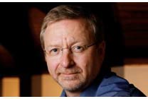 Дизайнер освещения Jonathan Speirs