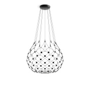 подвесной светильник с длинной подвесной каскадной структурой из прозрачных элементов