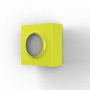 настенный светильник квадратной формы желтого цвета