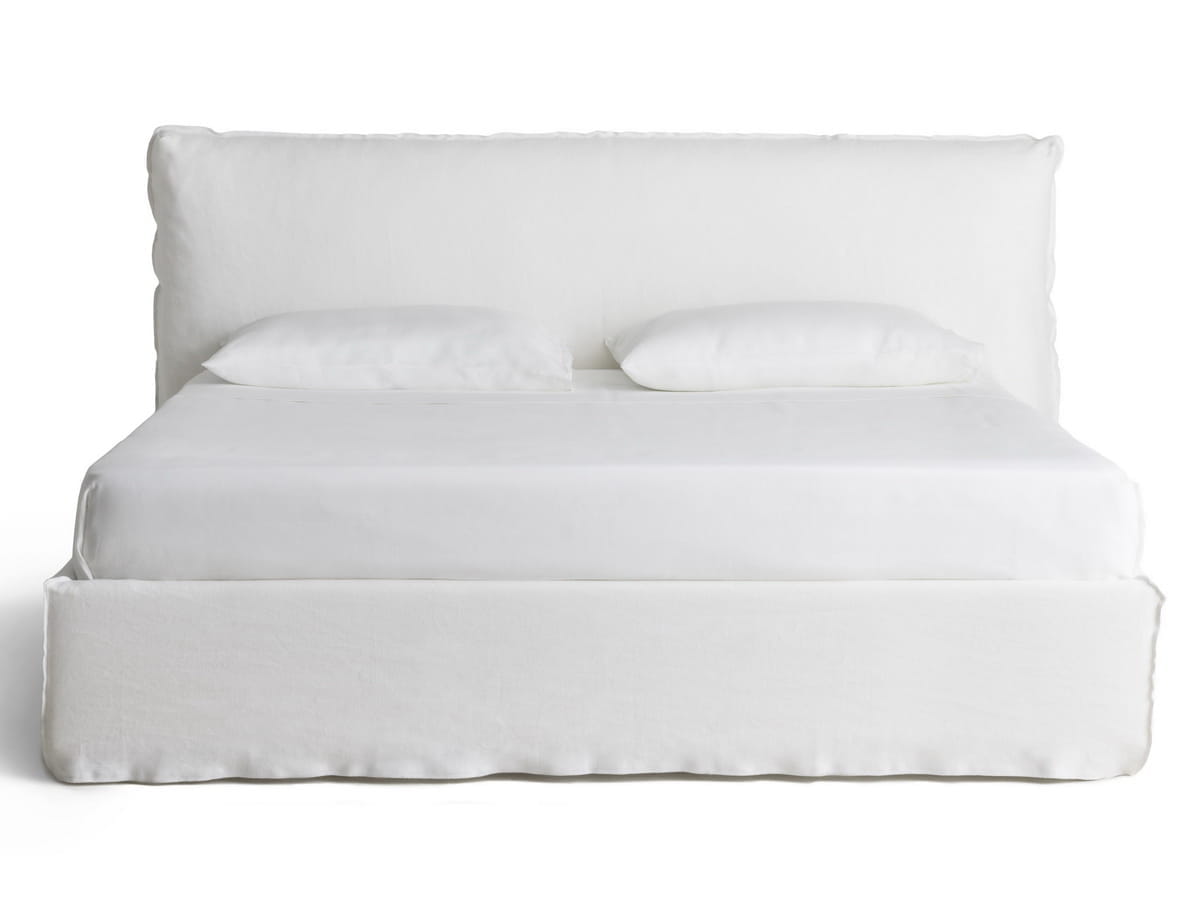 Кровать со съемным чехлом