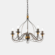 подвесная люстра с пятью рожками и металлическим каркасом цвета ржавчины