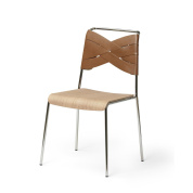 2426-8400 Torso Design House Stockholm Стул с хромированным каркасом и сиденьем под дерево в тёплом оттенке