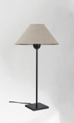 настольная лампа с коническим текстильным абажуром на тонкой опоре