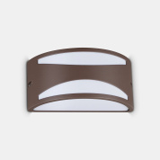 настенное бра с многослойным цилиндрическим корпусом и направленным светом