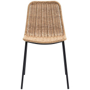 плетёный стул на металлических ножках из ротанга природного оттенка