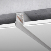 встраиваемый профиль для магнитного трекового шинопровода