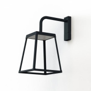 уличный настенный светильник с металлическим корпусом черного цвета