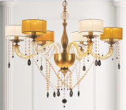 шестирожковая люстра с цилиндрическими тканевыми абажурами и подвесками