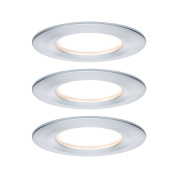 встраиваемый потолочный светильник белого цвета