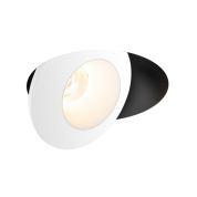 встраиваемый потолочный светильник круглой формы с утопленным направленным источником света