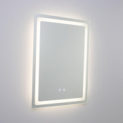 зеркало с LED-подсветкой для ванной комнаты