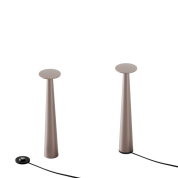 прикроватный светильник с вертикальным корпусом