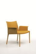 Nuvola Кожаное кресло для ресепшн в современном стиле с подлокотниками Midj