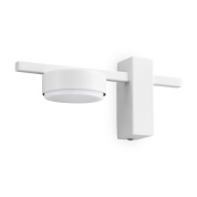 настенный светильник с коротким прямым кронштейном и утопленным LED-модулем белого цвета