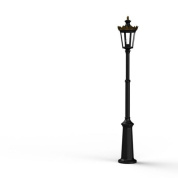 фонарный столб с прозрачным плафоном и черным корпусом