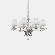 подвесная люстра с восемью рожками и тканевыми абажурами белого цвета