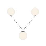 подвесной светильник с тремя шарами на нитях черного цвета