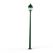 уличный фонарный столб с прозрачным плафоном и корпусом зелёного цвета