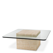 кофейный столик квадратной формы со стеклянной столешницей