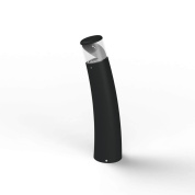 садовый светильник-столб с наклонным корпусом черного цвета