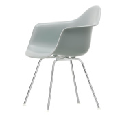 4055737331992 Eames Plastic Vitra Стул обеденный с подлокотниками, светло-серый