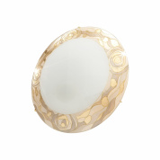 подвесной светильник с купольным плафоном золотого цвета