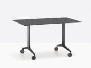 YPSILON TILTING Складной прямоугольный металлический стол с колесиками. Pedrali PID359763