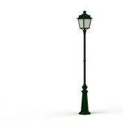 уличный фонарь на столбе с куполообразным плафоном зелёного цвета