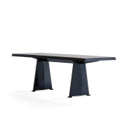 41239100 Prouv Vitra Письменный стол с трапециевидными опорами, чёрный