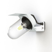 уличное настенное бра с овальным плафоном и белым корпусом