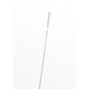 подвесной светильник с тонким цилиндрическим корпусом белого цвета