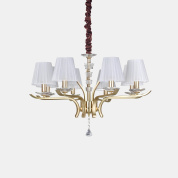 восьмирожковая люстра с абажурами из белой органзы на латунном основании