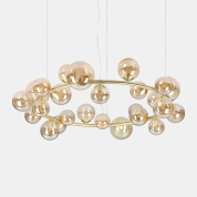 многоламповая подвесная люстра с композицией шарообразных стеклянных плафонов янтарного оттенка