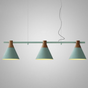 подвесной светильник с тремя конусными плафонами на штанге