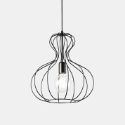 одноламповый подвесной светильник черного цвета с удлиненным корпусом