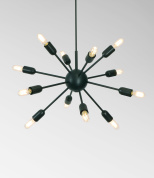 подвесная люстра с множеством направленных рожков на радиальной конструкции