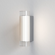 настенный светильник вертикальный хромированный