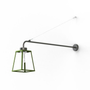 настенный уличный светильник с металлическим каркасом зеленого цвета и прозрачным плафоном