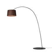 торшер с изогнутой опорой и абажуром кофейного оттенка