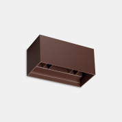 настенный светильник с прямоугольным корпусом и направленным вниз световым потоком