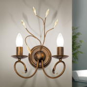 двухрожковое настенное бра с изогнутыми декоративными элементами