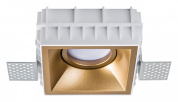 встраиваемый потолочный светильник квадратный золотистый 6.5Вт