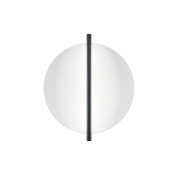 настенный светильник с круглым матовым плафоном и черной вставкой