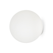 настенный светильник округлой формы белого цвета