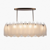 подвесная люстра с овальными матовыми плафонами и металлической арматурой