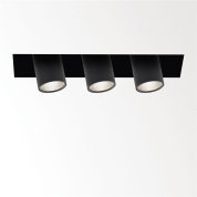 встраиваемый потолочный светильник с тремя утопленными источниками света