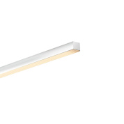 потолочный линейный светильник белого цвета с ровным светораспределением