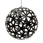 620 David Trubridge Coral Сферический подвесной светильник из фанеры чёрного цвета с двухсторонней отделкой