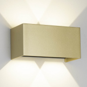 накладной настенный светильник в виде куба с акцентной подсветкой стен