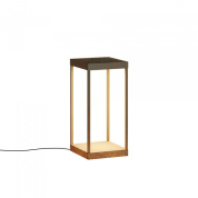 уличный напольный фонарь в каркасе из латуни с прозрачными панелями и кабельным подключением